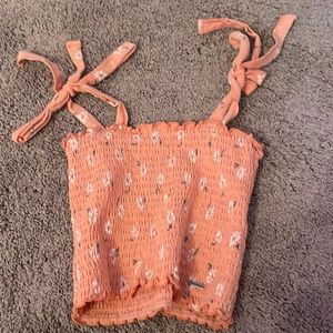 This is a tube top from hollister I have only worn twice it’s not sold anymore